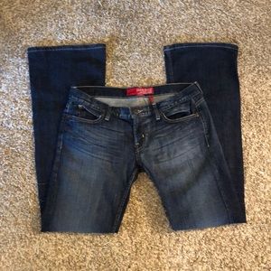 Guess stretch “foxy flare” jeans